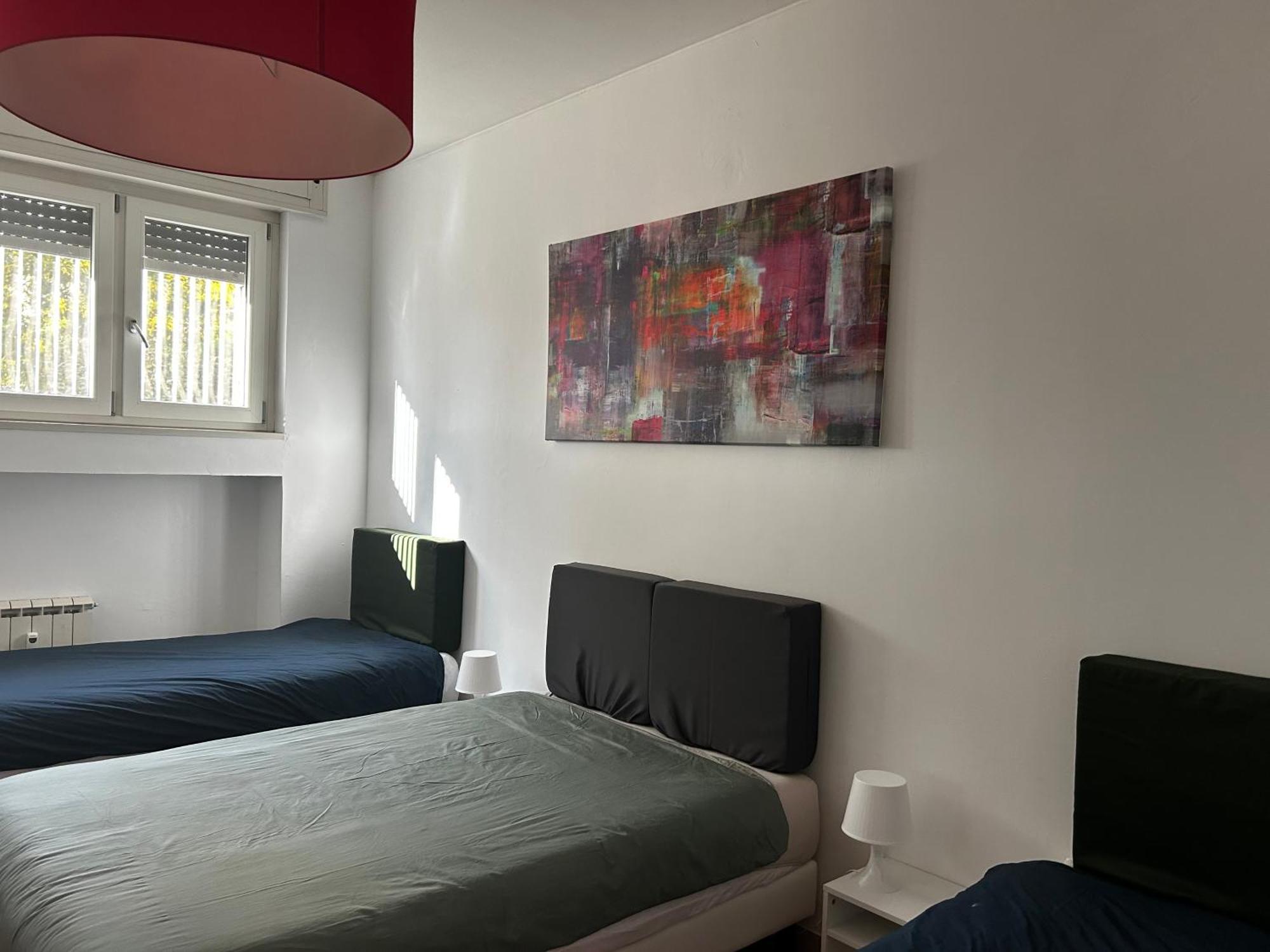 Bam Bam Tiburtina Guesthouse Rom Exteriör bild